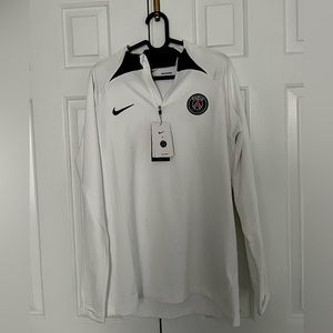 Nike Paris soccer half zip up!!